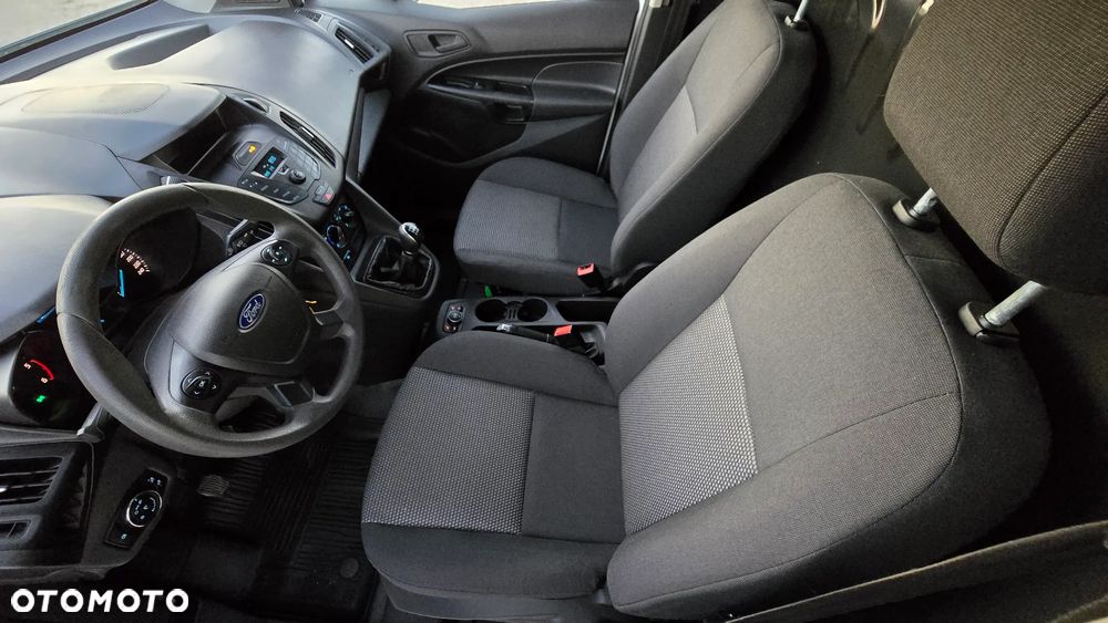 Ford Transit Connect - 14