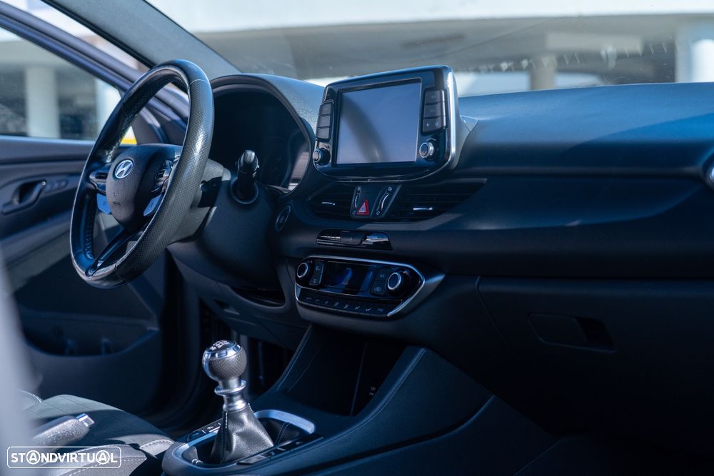 Hyundai i30 N 2.0 T-GDI Performance - 8