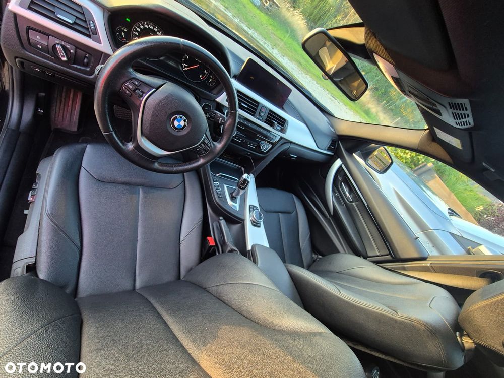 BMW Seria 3 318d - 10