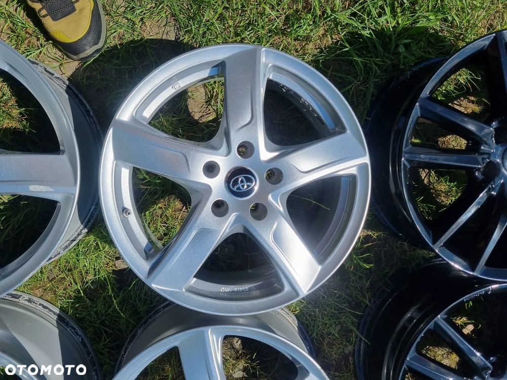 TOYOTA COROLLA,VERSO,AURIS,C-HR,HONDA CRV,CIVIC 7X17 ET45 5x114,3 bdb stan - 2