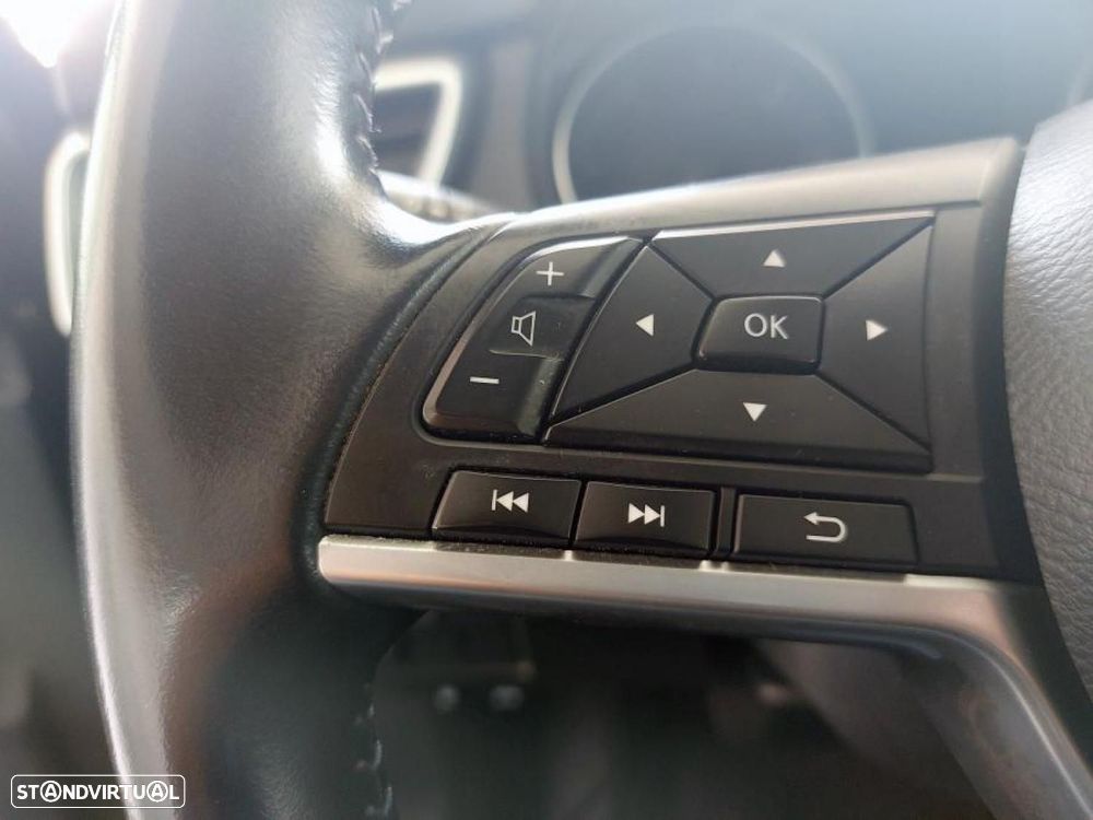 Nissan Qashqai 1.5 dCi N-Connecta Business - 18