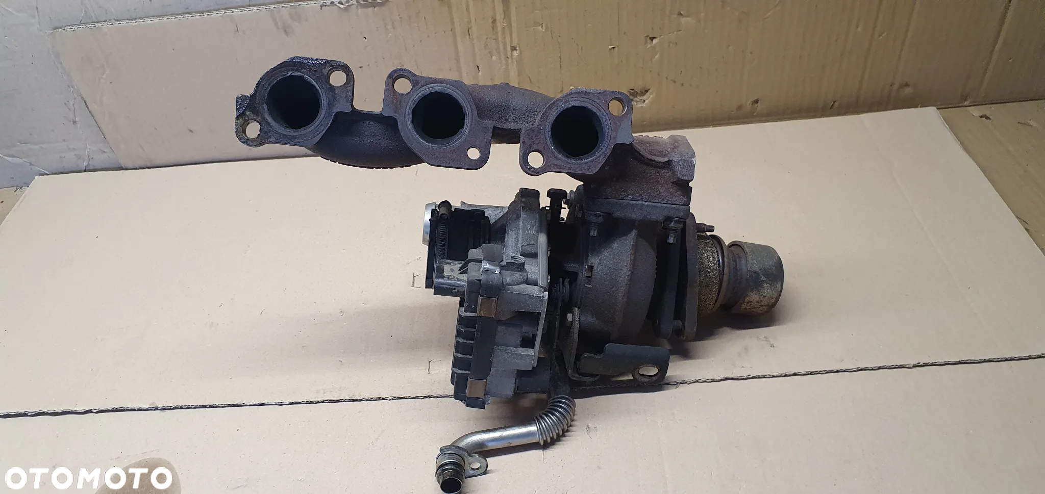 Turbina turbosprężarka turbo nastawnik kolektor Jaguar XF X250 2.7 TDV6 6R8Q-6K682-AD - 4