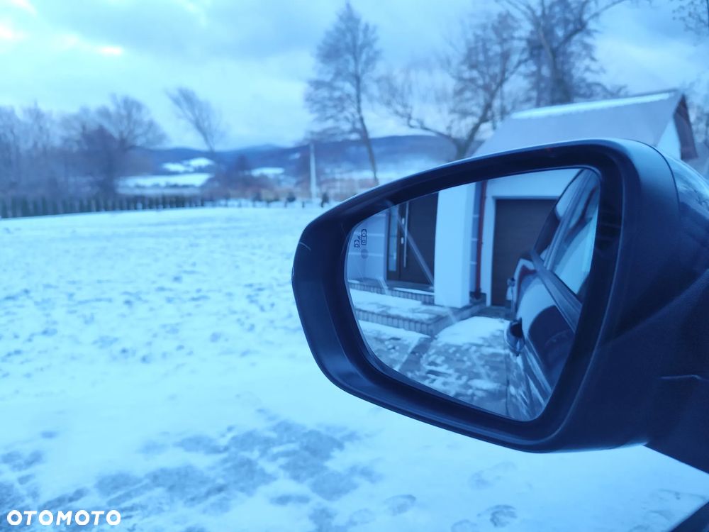 Peugeot 5008 1.6 BlueHDI Allure S&S EAT6 - 37