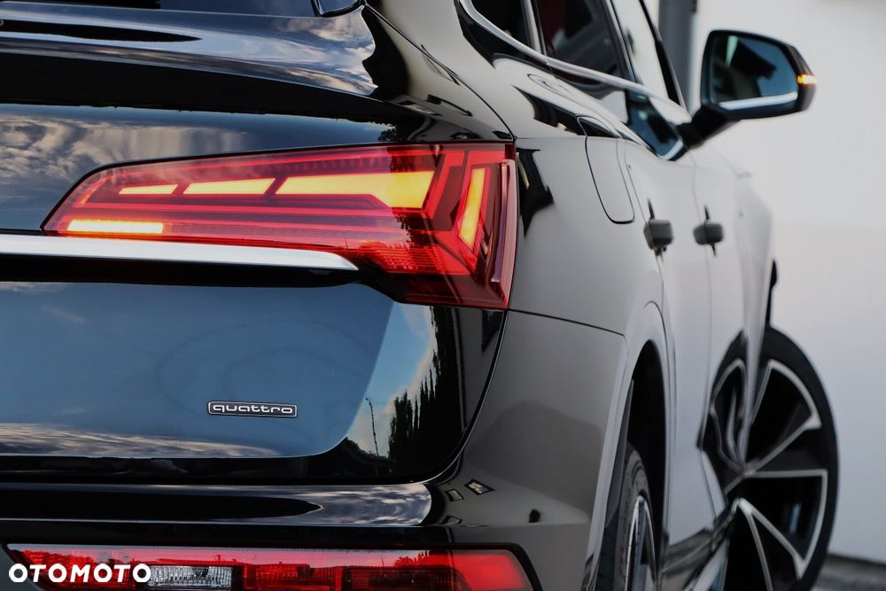 Audi Q5 Sportback - 17