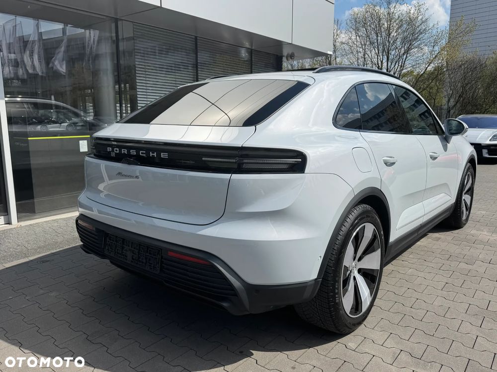 Porsche Macan 4 100kWh - 8