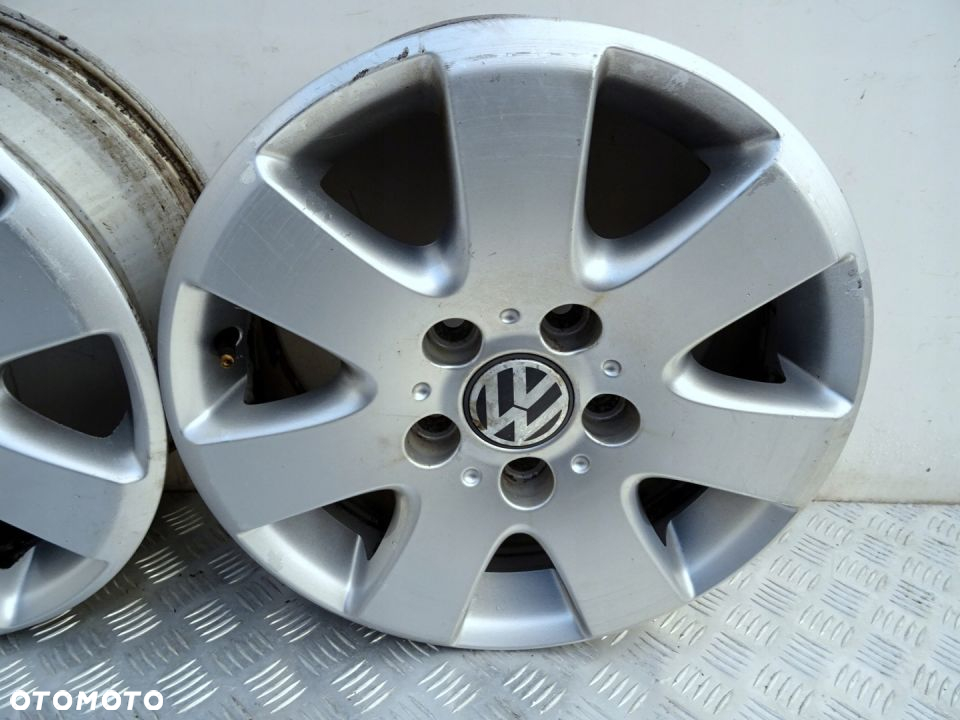 FELGA ALUMINIOWA VW T5 16 x 6.5J 5x120 7H0601025E - 3