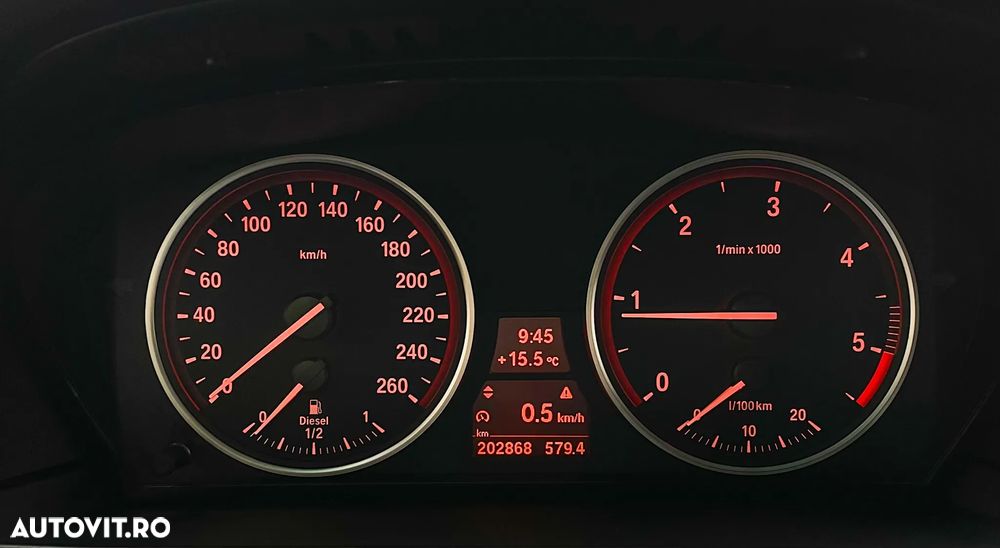 BMW Seria 5 520d Touring - 7