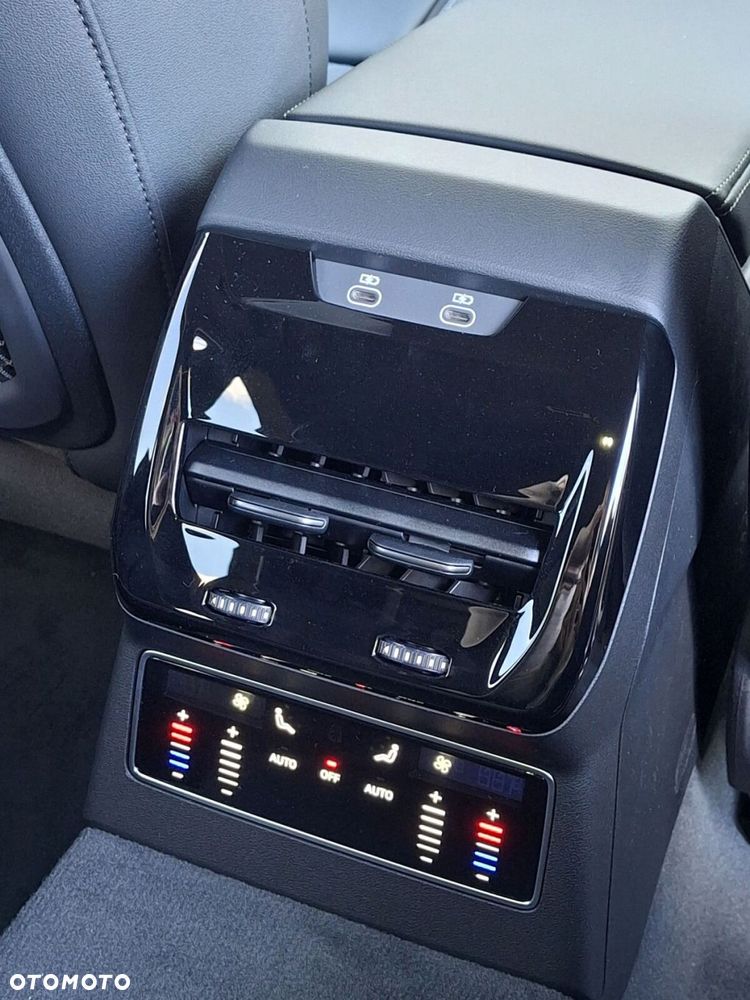 Audi A6 Avant - 26
