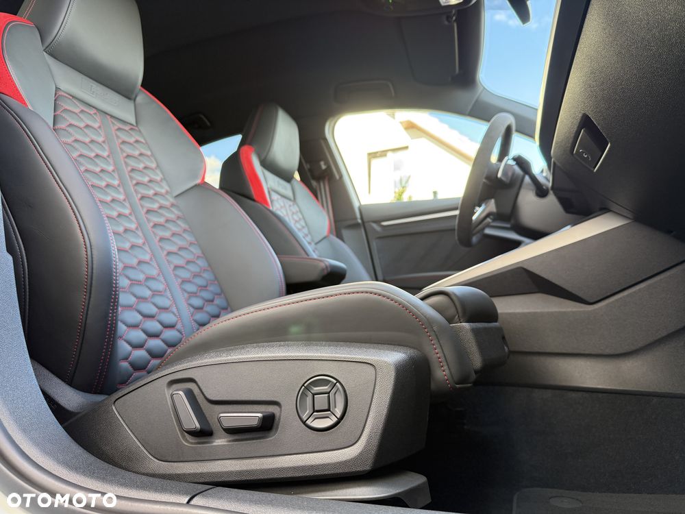 Audi RS3 Limousine TFSI Quattro S tronic - 28