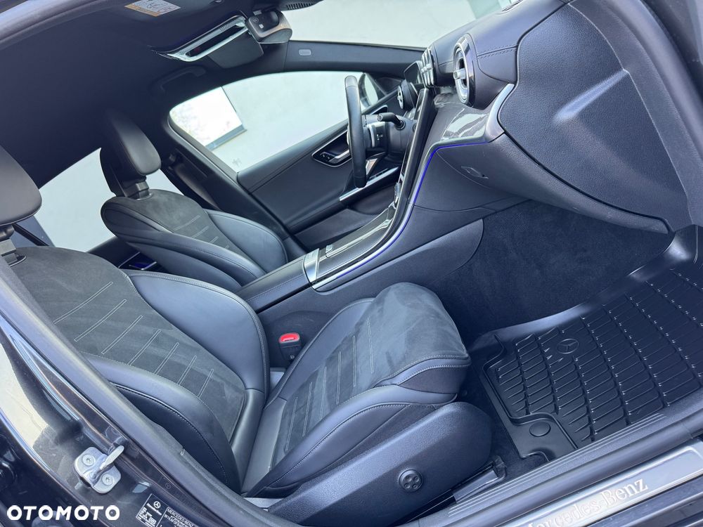 Mercedes-Benz Klasa C 220 d 4Matic 9G-TRONIC AMG Line - 26