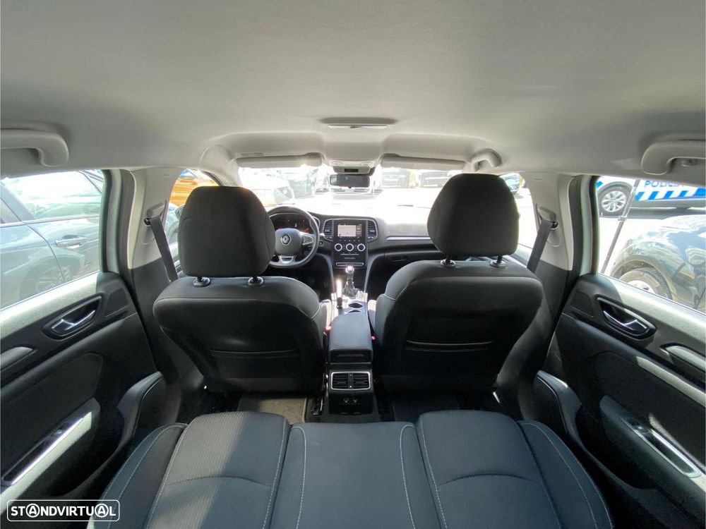 Renault Mégane 1.5 Blue dCi Intens - 21