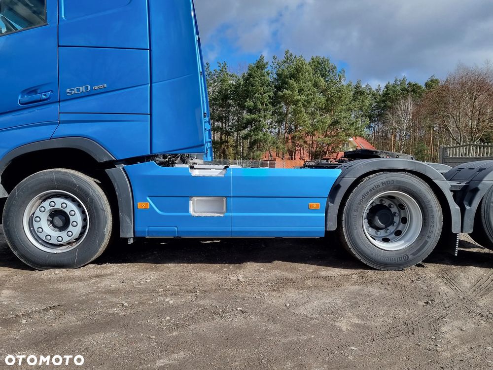 Zabudowy międzyosiowe spojlery spoilery owiewki Volvo FH4 FH5 6x2 - 3