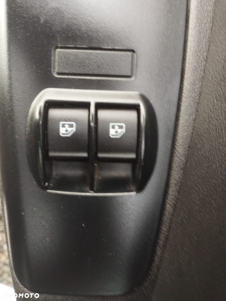 Fiat Doblo Chłodnia 105KM 2 zasilania chłodni - 20