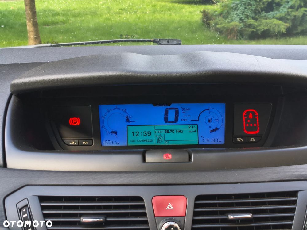 Citroën C4 Picasso - 15