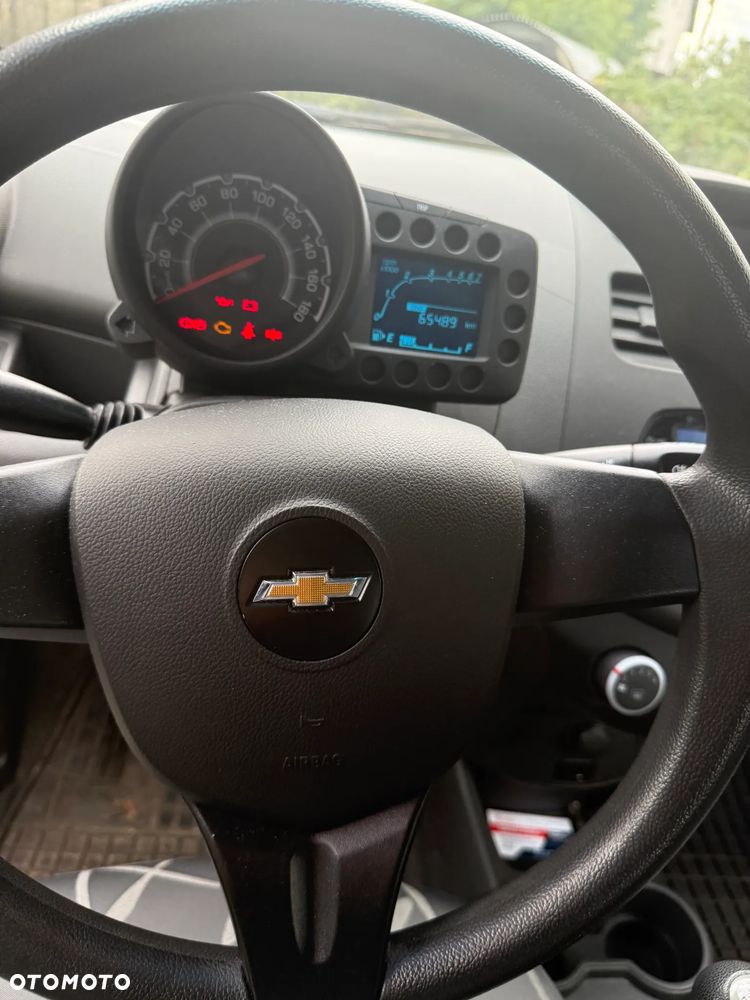 Chevrolet Spark - 11