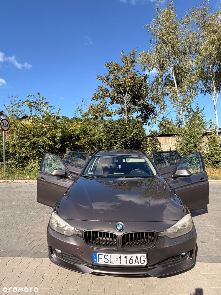 BMW Seria 3 318d - 7