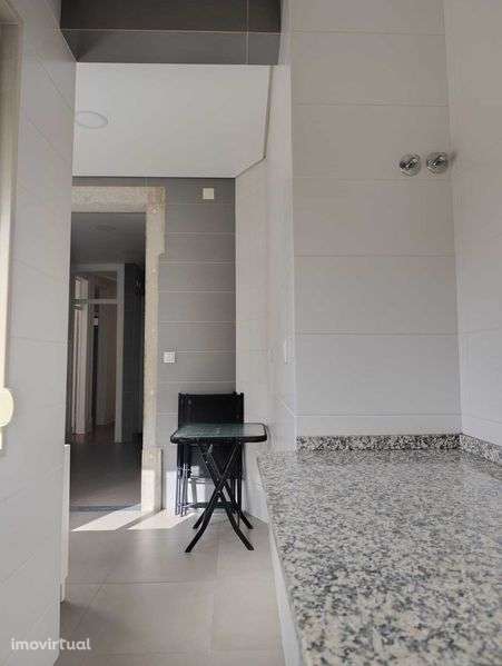 Arrendamento T2 c/ Terraço - Grande imagem: 4/9