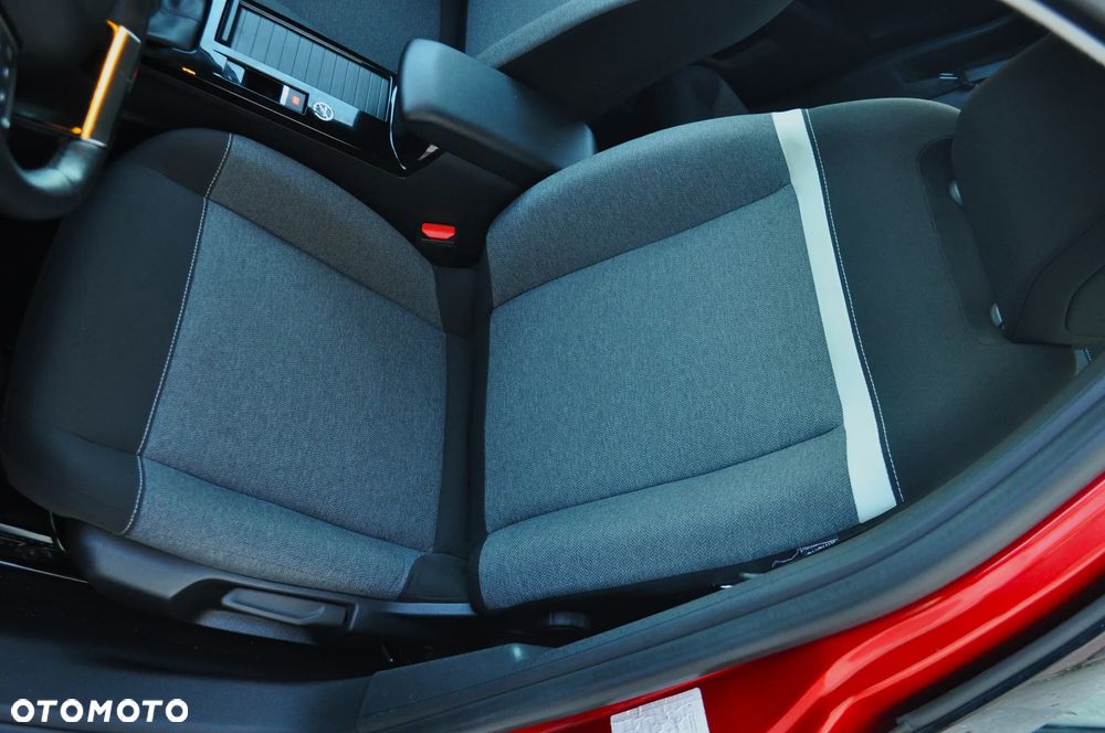 Citroën C4 PureTech e-THP 130 Exclusive - 29