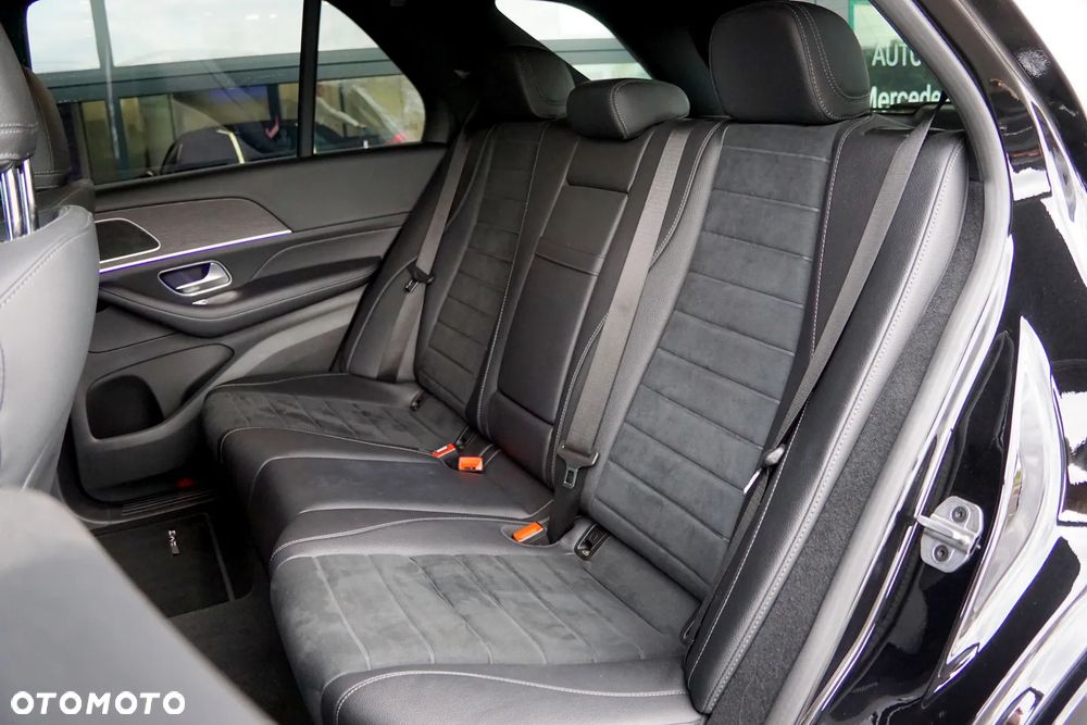 Mercedes-Benz GLE 300 d 4Matic 9G-TRONIC AMG Line - 21