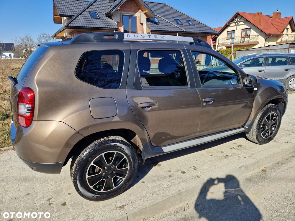Dacia Duster 1.6 SCe Laureate S&S - 33