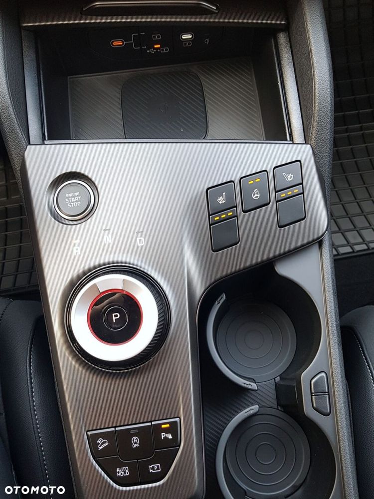 Kia Sportage 1.6 T-GDI Anniversary 2WD DCT - 24