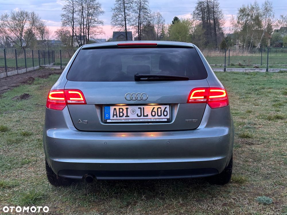 Audi A3 Sportback 1.2 TFSI S tronic Ambiente - 10