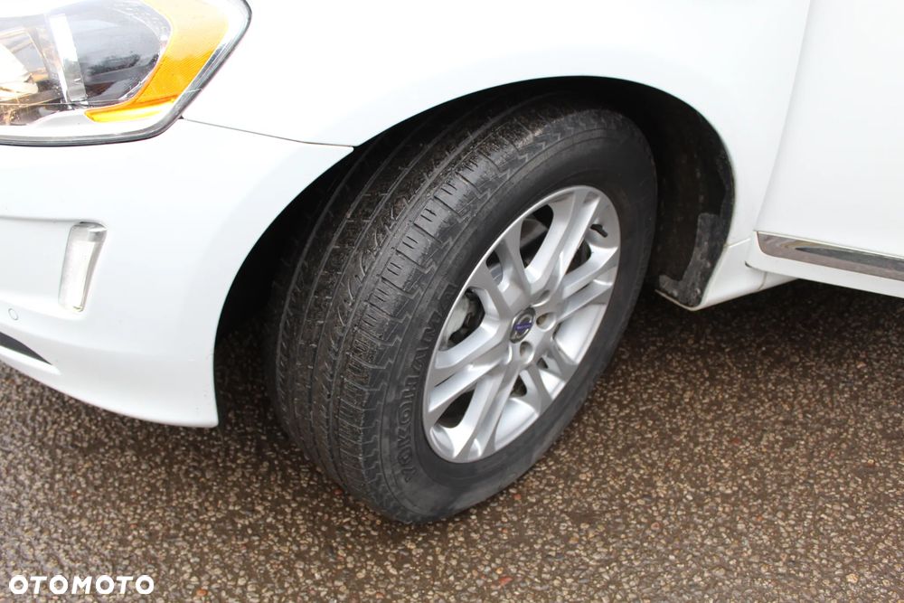 Volvo XC 60 T5 AWD Drive-E Momentum - 27