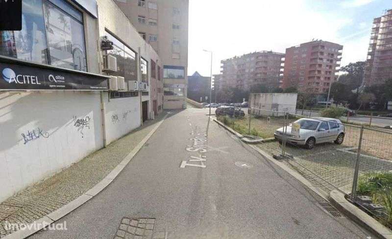 Lugar de Garagem No Centro da Cidade da Maia - Grande imagem: 4/7