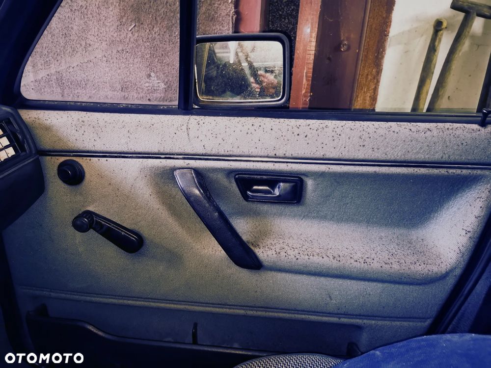 Volkswagen Jetta - 38