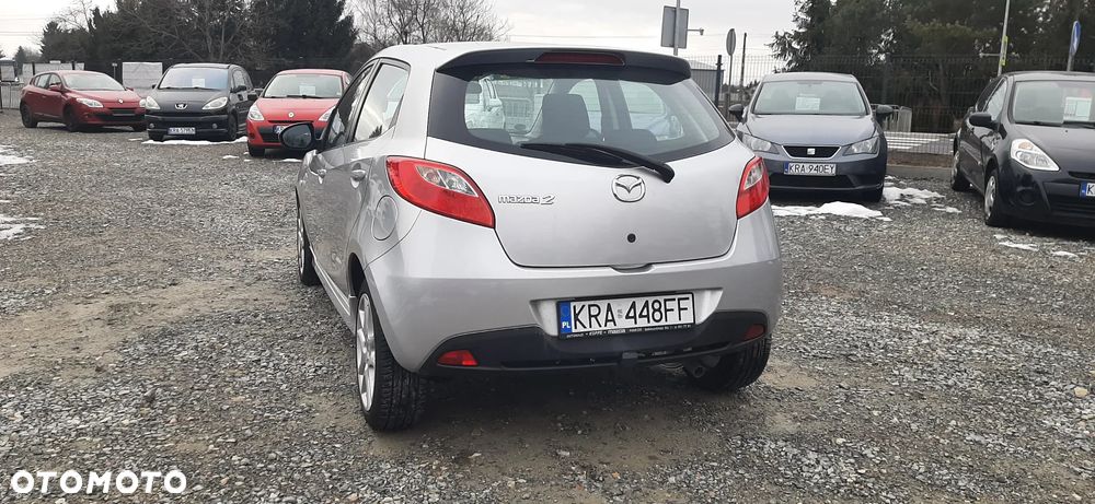 Mazda 2 - 11