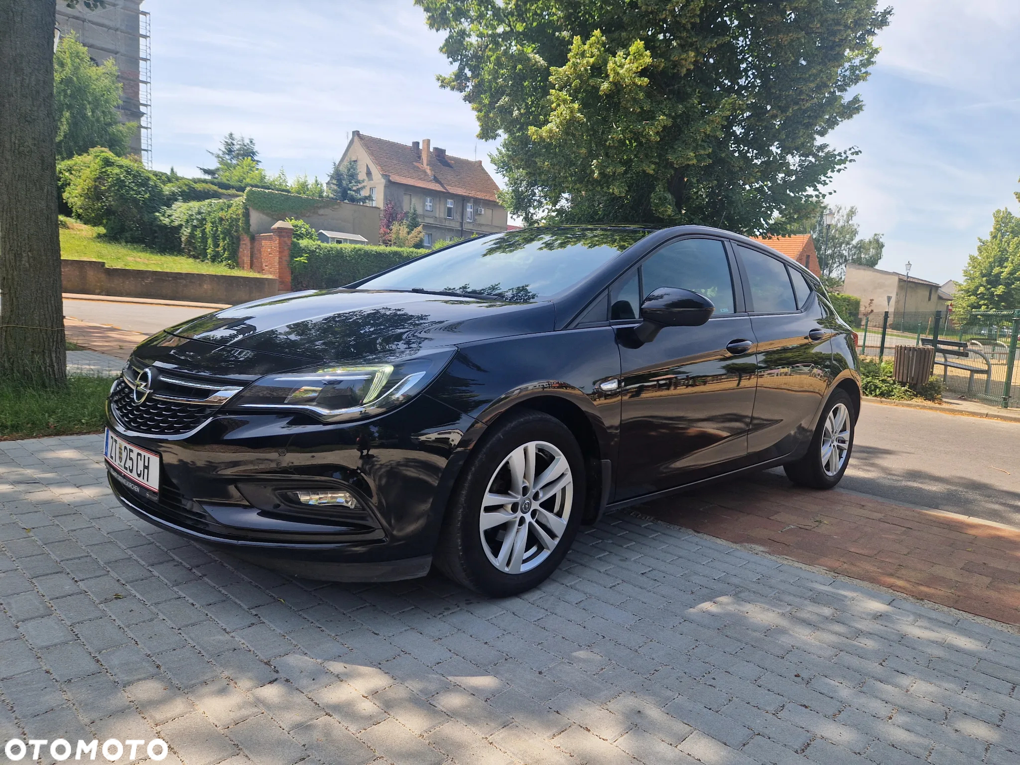 Opel Astra 1.6 D (CDTI) Business - 4