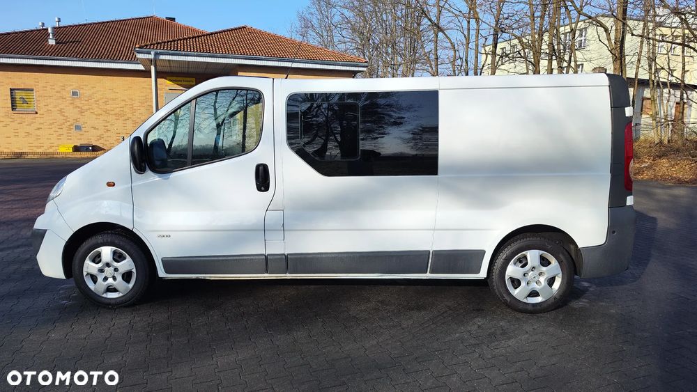 Opel Vivaro - 4
