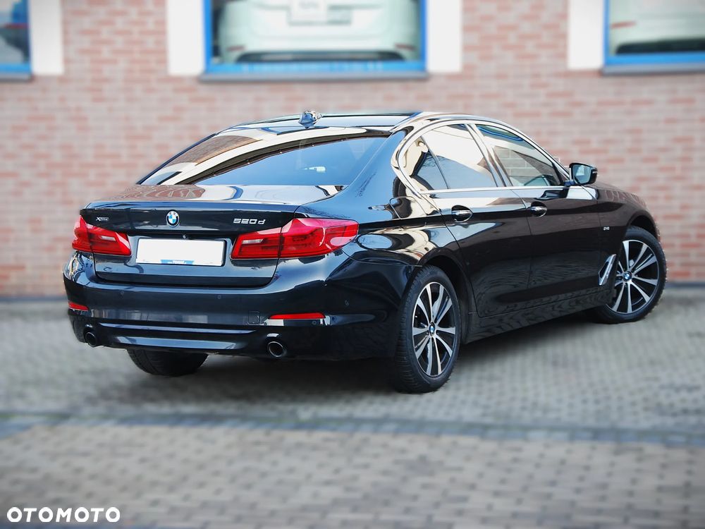 BMW Seria 5 520d xDrive M Sport sport - 3