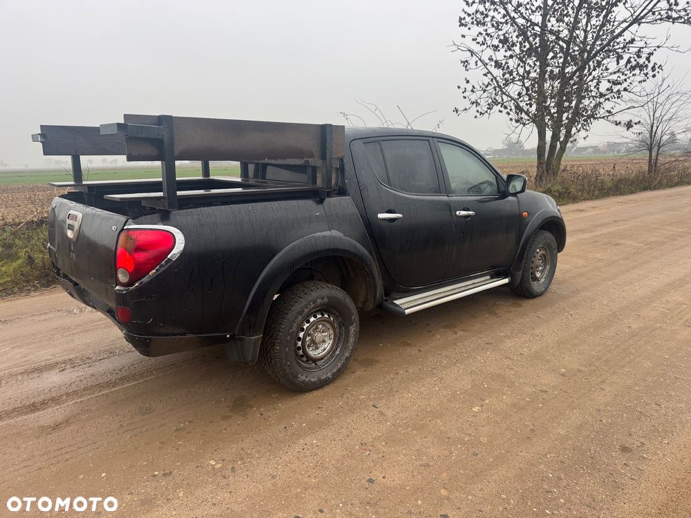 Mitsubishi L200 Pick Up 4x4 Intense Double Cab - 9