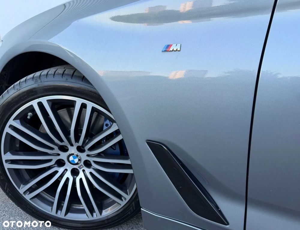 BMW Seria 5 540i xDrive GPF M Sport sport - 9