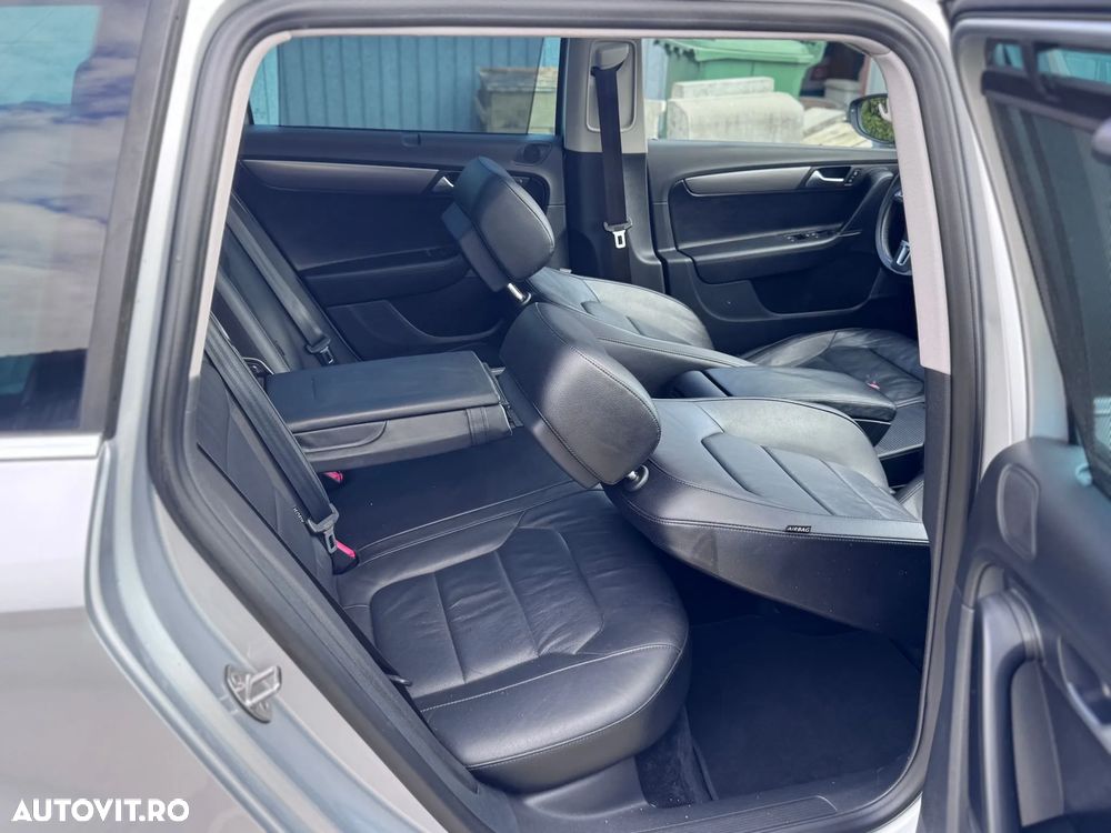 Volkswagen Passat Variant 2.0 Blue TDI SCR Highline - 11