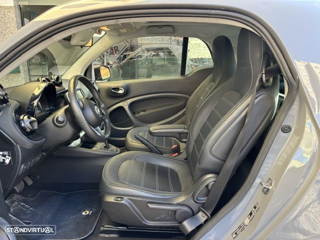 Smart ForTwo Coupé Prime - 24