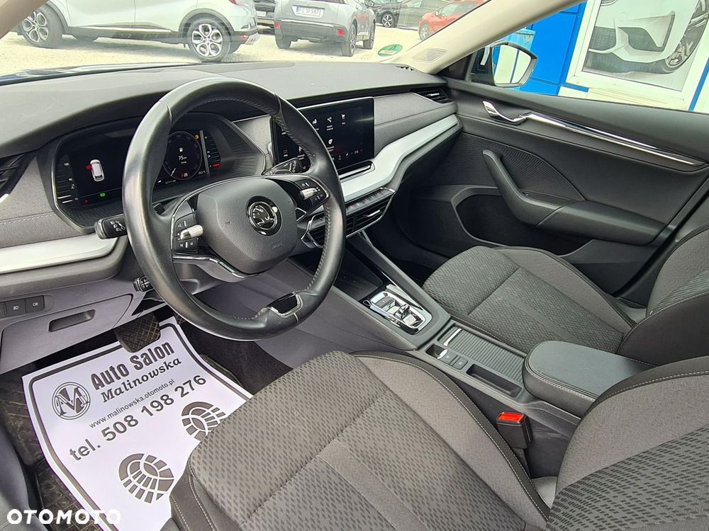 Skoda Octavia 2.0 TDI DSG Style - 21