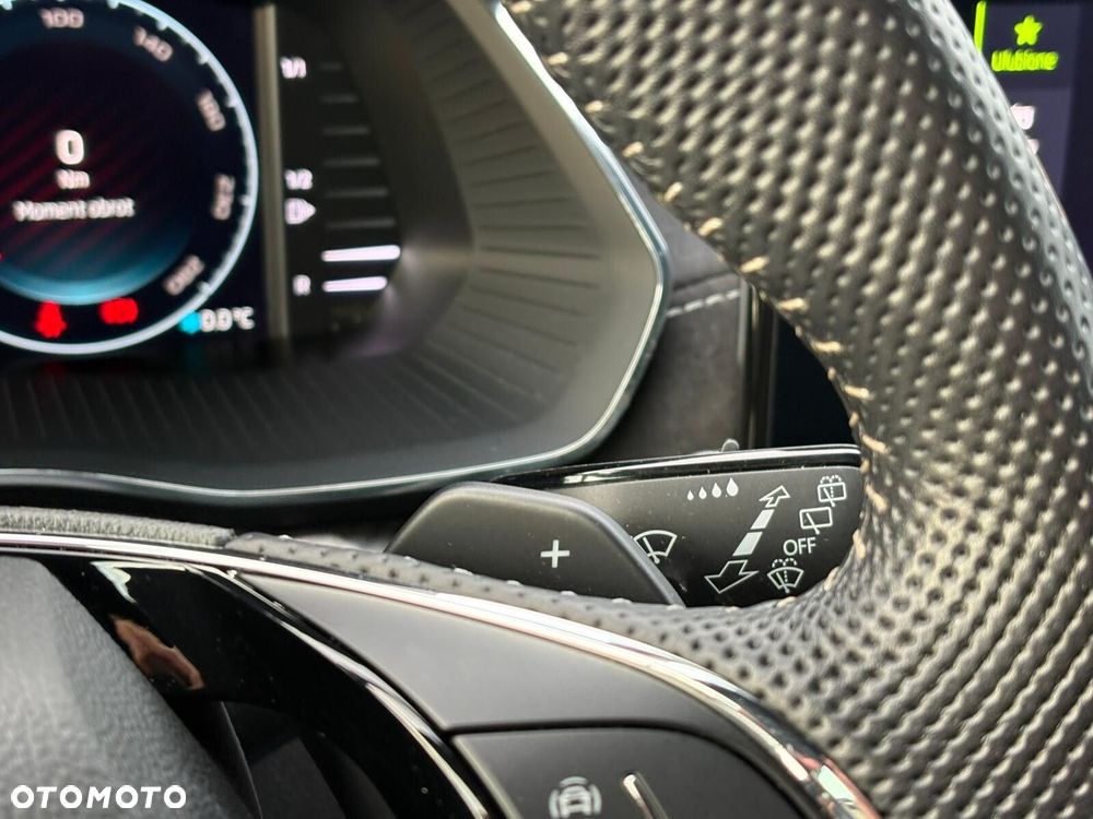 Skoda Octavia 2.0 TSI RS 245 DSG - 32