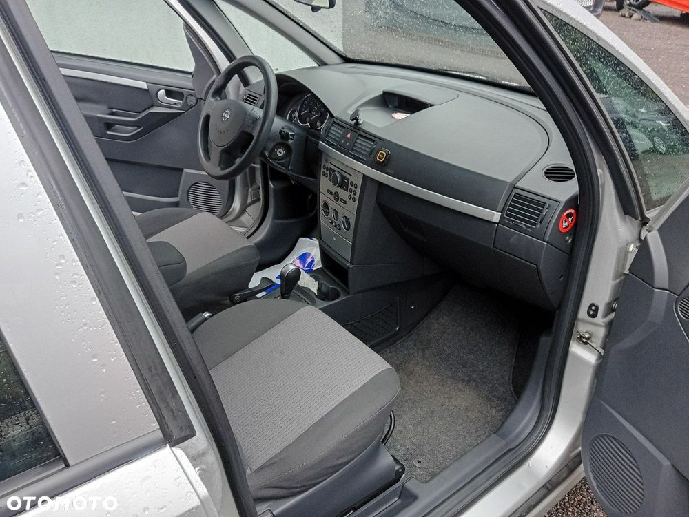 Opel Meriva - 8