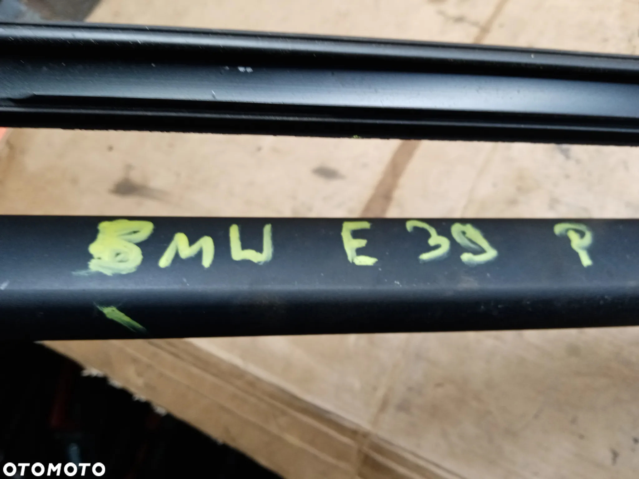 Relingi dachowe reling prawy lewy BMW 5 E39 Kombi - 9