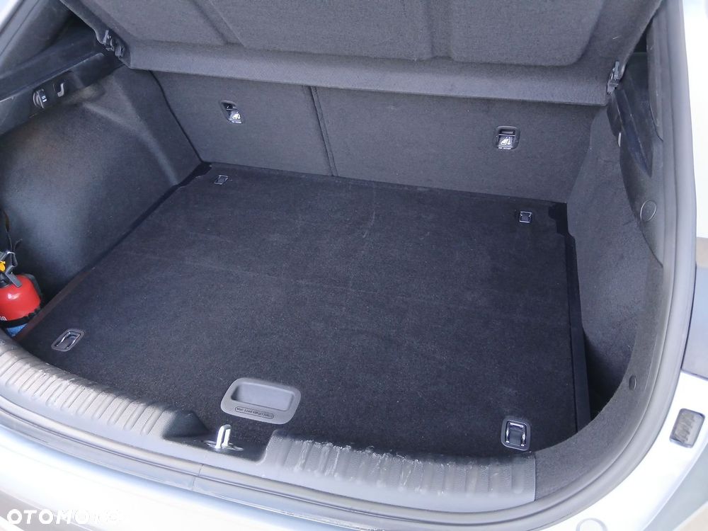 Kia XCeed 1.4 T-GDI M - 27