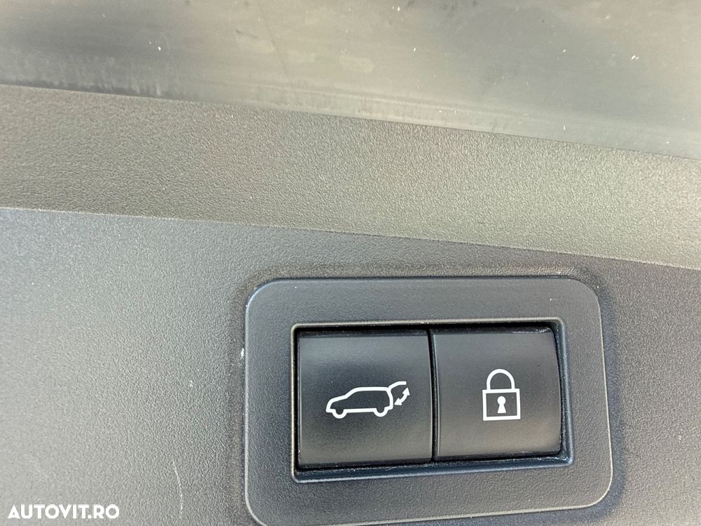 Toyota Corolla - 15