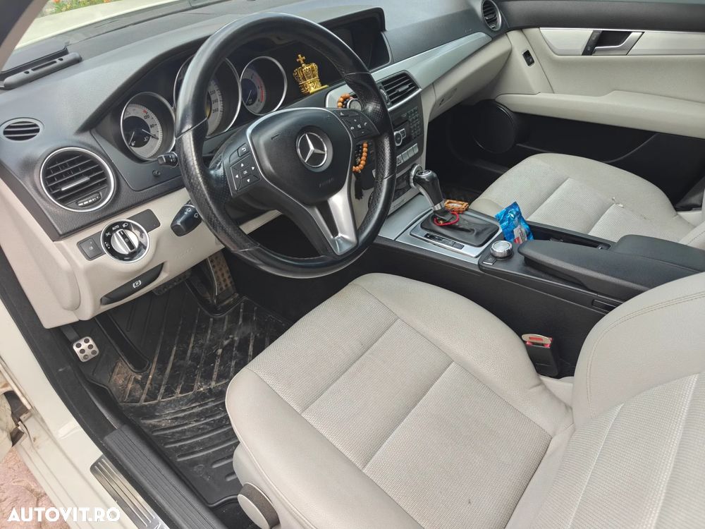 Mercedes-Benz C - 2
