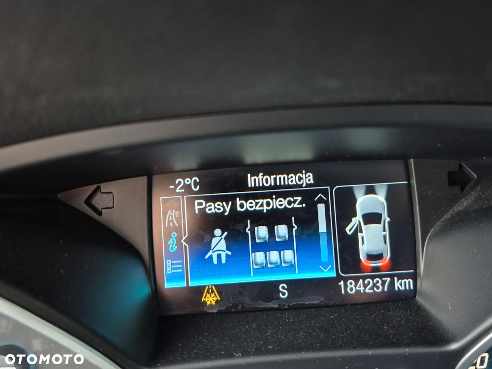 Ford Kuga 2.0 TDCi 2x4 SYNC - 20