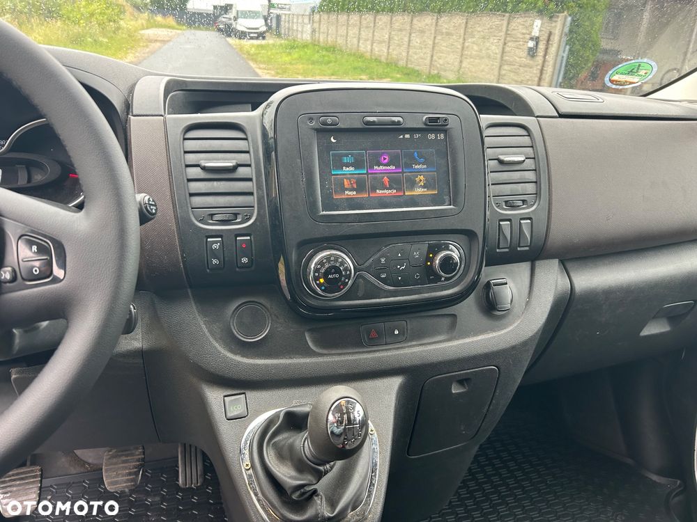 Renault Trafic  6-osobowa brygadówka  Long 125km - 8