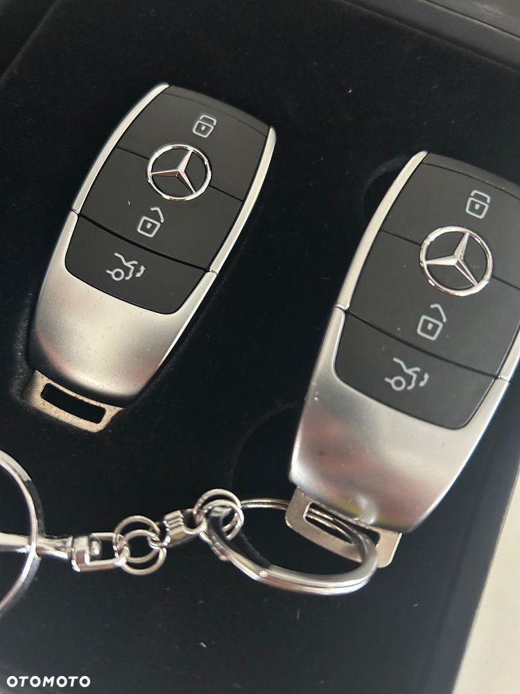 Mercedes-Benz CLA 180 AMG Line 7G-DCT - 10