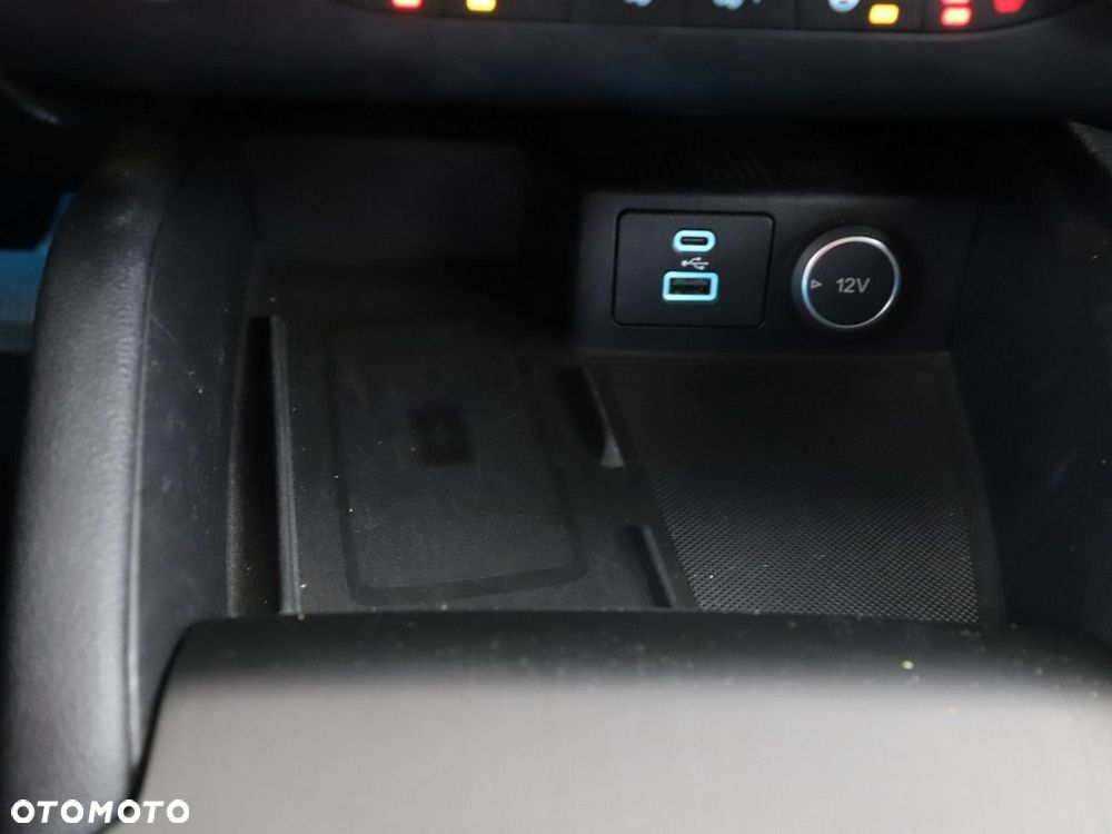 Ford Kuga 2.0 EcoBlue AWD Titanium - 32
