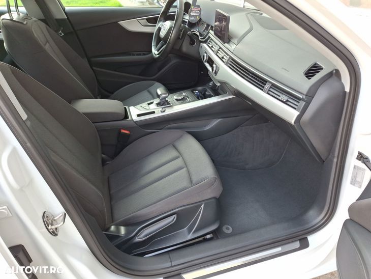 Audi A4 35 TDI S tronic - 15