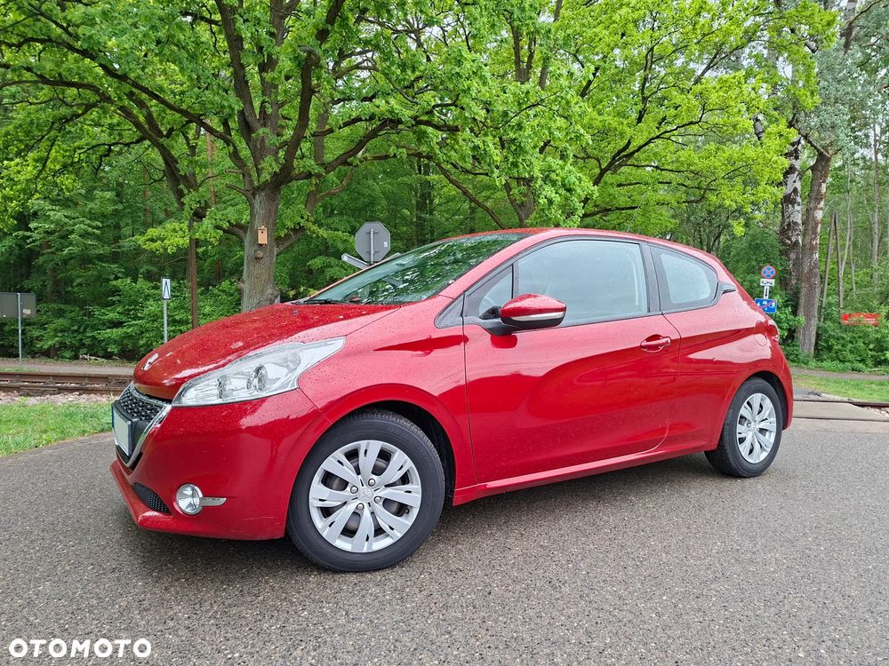 Peugeot 208 1.2 PureTech Active - 12